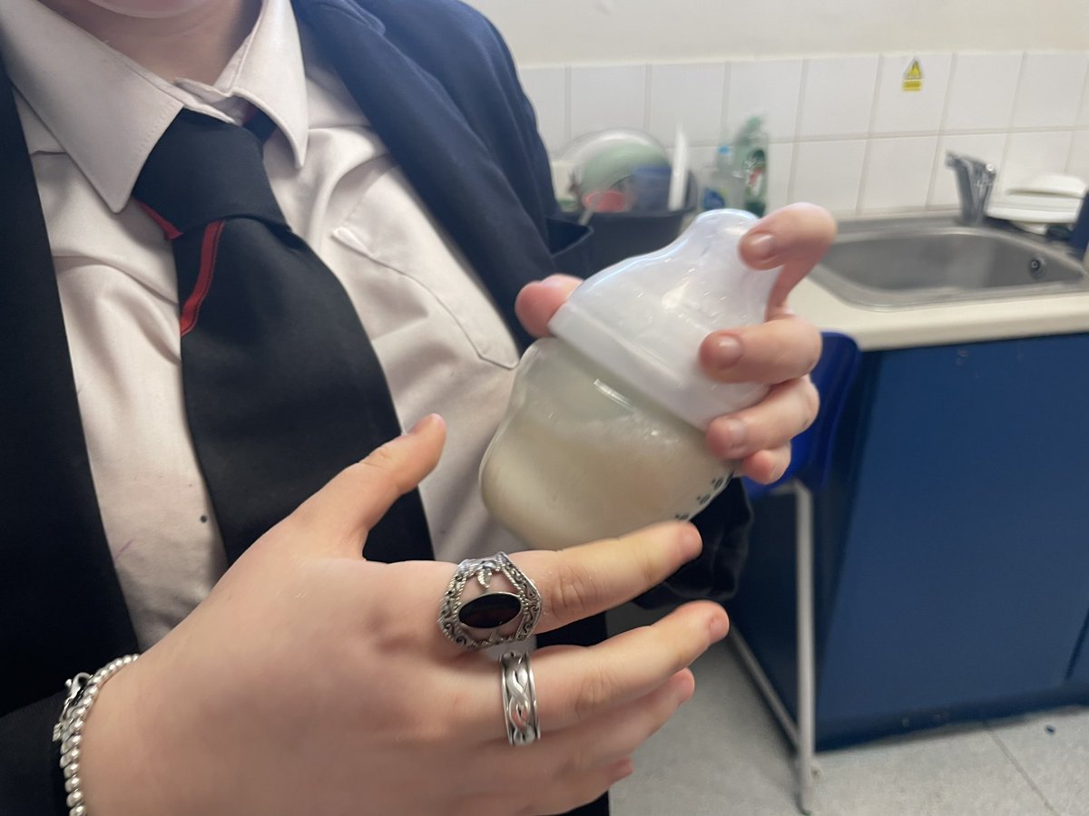 Finally completed the formula feed practicals for Year 11 Child Development Group. Couldn’t have done it without Mrs H Chaudhury-Patel. Thanks for the equipment Mrs Stobbart. <a href="/EllowesD/">Ellowes Hall Art & Food.</a> <a href="/Elloweshallspo1/">Ellowes Hall Sports College</a>