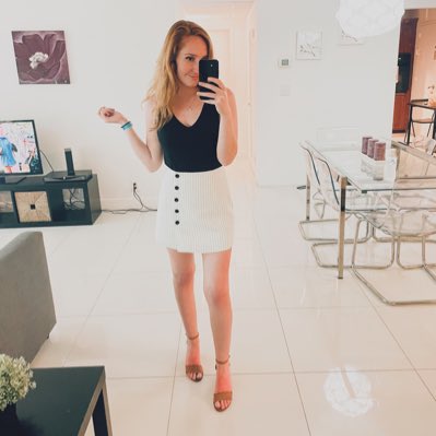 foust_jackie's tweet photo. #NewProfilePic https://t.co/UucZ8GFbiE