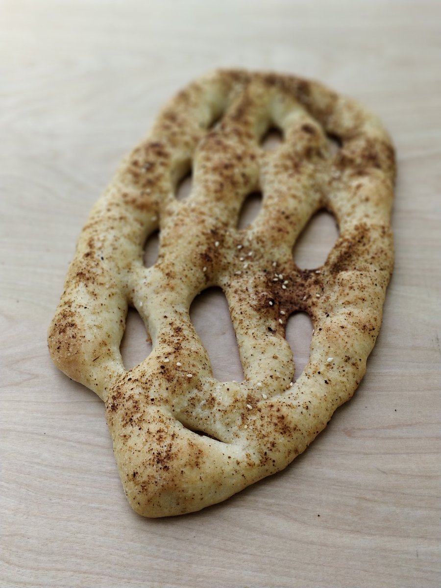 diabreadic's tweet photo. @AlexHaggett1 And here's a couple pics: one w/ kosher salt, one with za'atar, and one with parm and black pepper https://t.co/IMhCtyZ9lS