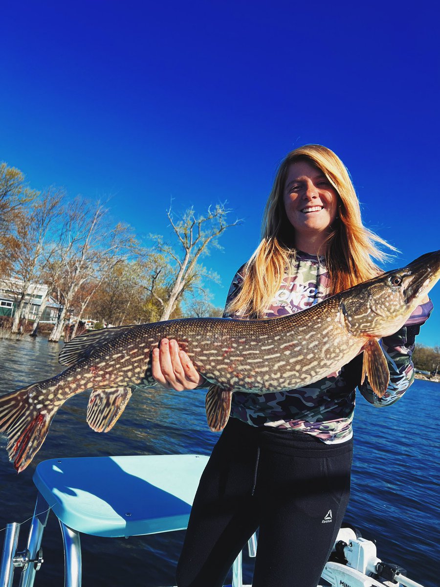 KYoungOutdoors's tweet photo. I like big fish & I cannot lie💪🏼 #ReelVermontGuideService #ReelVT @VermontTourism @VTFishWildlife #fishing #LakeChamplain #Facts https://t.co/0MS8TlHmYd