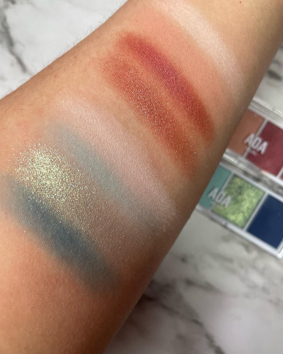 swatchmelilmami's tweet photo. Swatches of my latest additions @shopmissa 😍Swipe to see recent releases &amp; restocks-reviews?🥰 #sharingmissa #swatches #makeup #glittereyeshadow #makeuplove #makeuphaul #crueltyfreemakeup #makeupreview #makeupjunkie #makeupobsessed #makeupcommunity #cheapmakeup #discoverunder https://t.co/VlZmC44ure