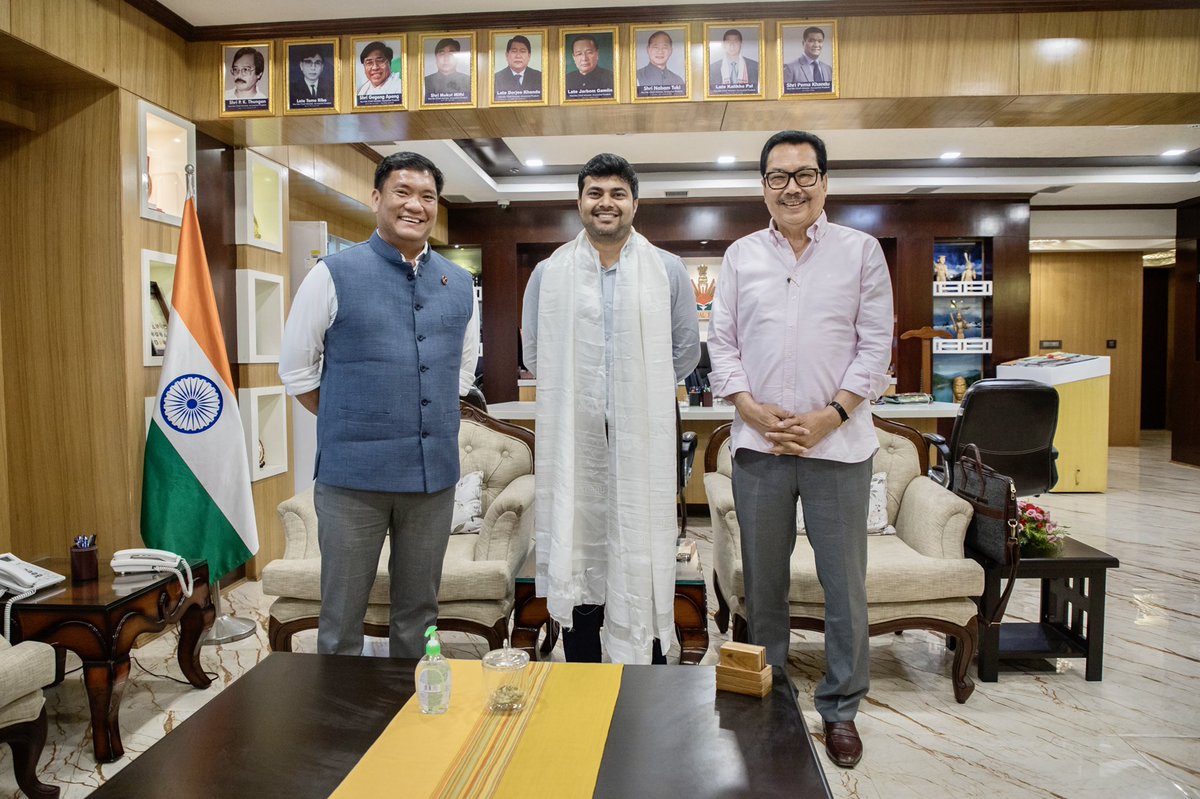 ChownaMeinBJP's tweet photo. Nice to know young &amp; sincere IAS Officer, Dr Devansh Yadav,  who served with dedication to the people of the State and initiated many good works as DC Changlang. Your friendly administration has brought desirable changes in the mindset of the people.

My best wishes to you too! https://t.co/tZgWA8rgOA