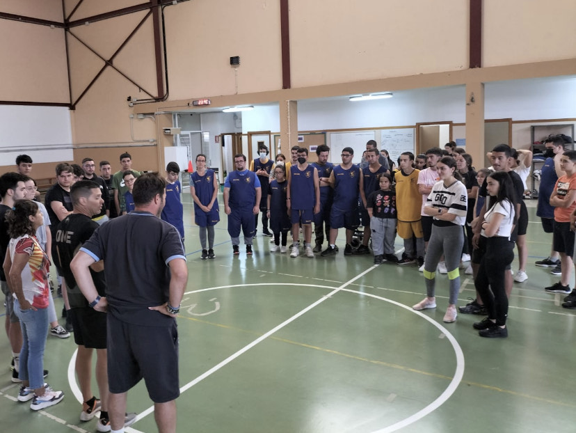 GranCanariaCB's tweet photo. 📝 NOTICIA | El Proyecto Suma del CB Gran Canaria da la vuelta al concepto de inclusión.

▪ Jornada de integración y diversidad en el IES Lomo de la Herradura.

👀 https://t.co/tCP5LLAMuo https://t.co/K4O6vF9xHz