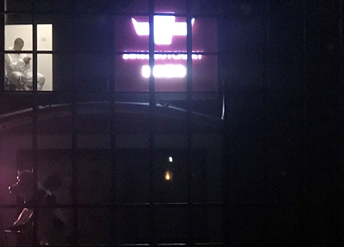 richbrubaker's tweet photo. No cash coming in: (1) China has VERY specific invoicing printer that's connected to tax bureau. Must be kept in office. So, either accountant sleeps in office, see pic, or no invoices; (2) payment approvals often req account to be in office.

ergo. No cash coming in for 60 days https://t.co/W4XneYirhs