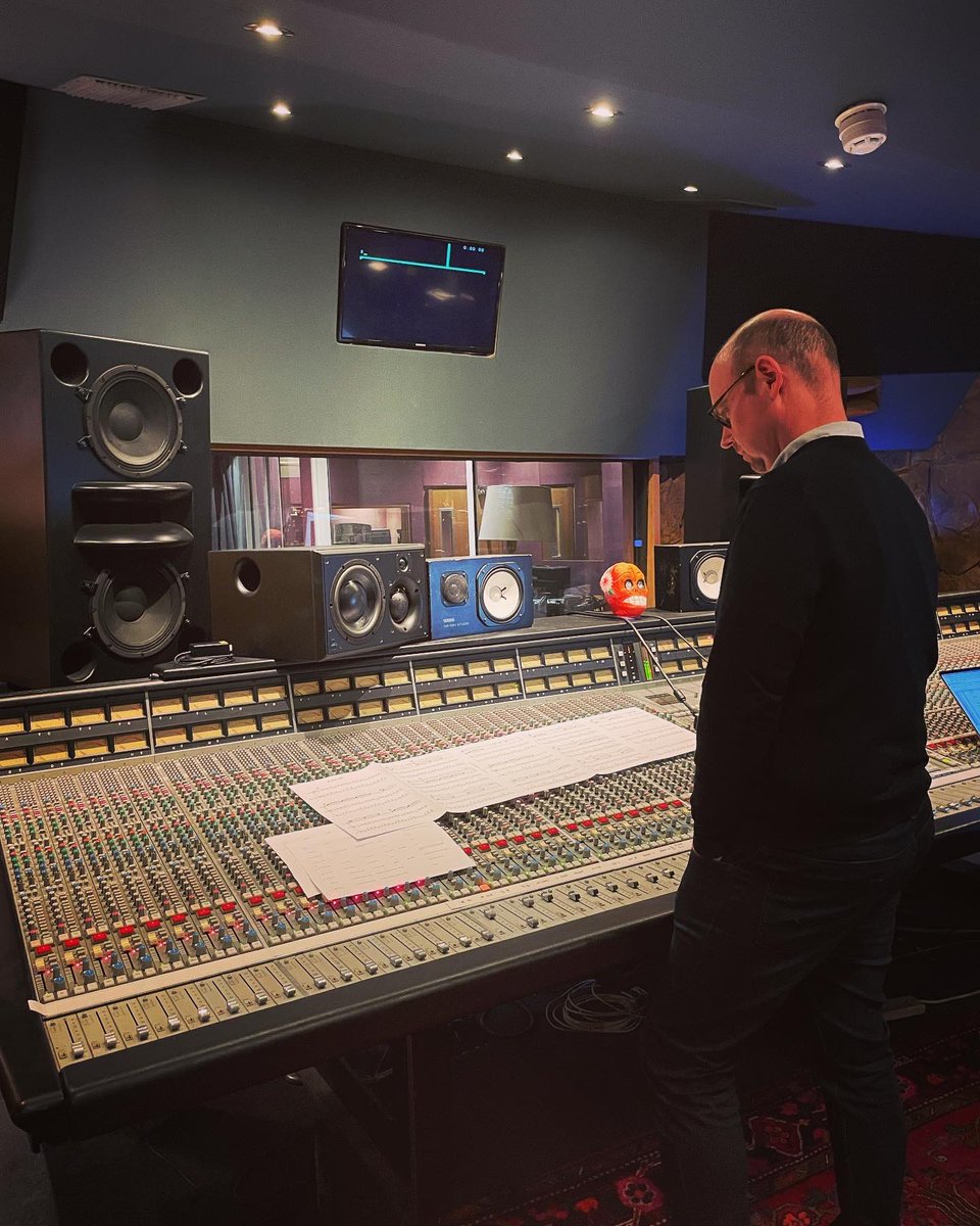 My first time at <a href="/Liv_Studios/">Livingston Studios</a> this week for a nice trio library album. It even has a studio squirrel! <a href="/PaulReevesmusic/">Paul Reeves</a> #productionmusic #librarymusic