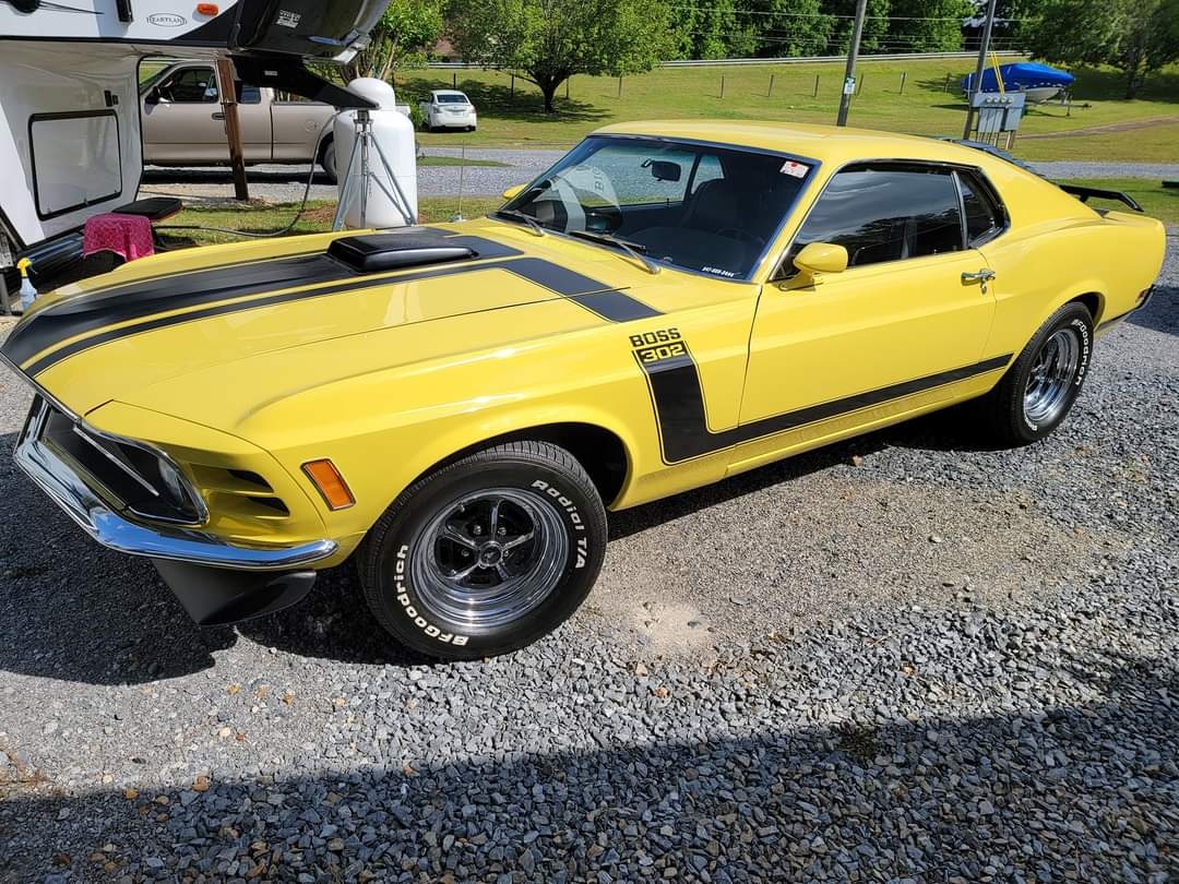AmyEdgesassy's tweet photo. #1970fordboss302 https://t.co/bUS8wXKObB