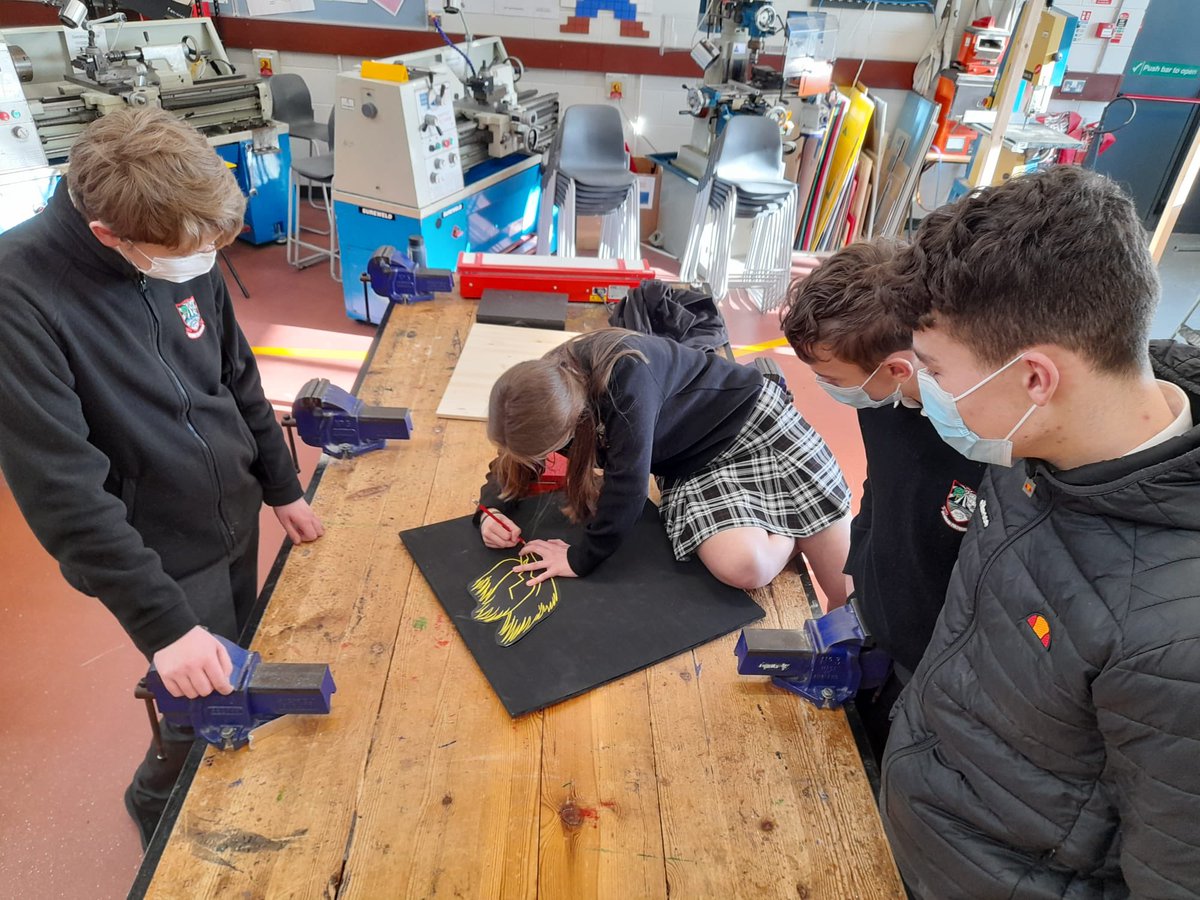 TempestRacing_'s tweet photo. Introducing our Pit Display for the Irish National Final this Friday!🏎🇮🇪
This could not have been possible without our wonderful sponsor Superior Signs!!
.
.
#f1inschoolsireland #f1inschoolsirl #f1 #pitdisplay https://t.co/yWNr2Tqqi4