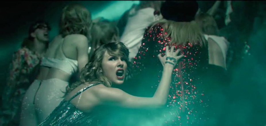 TheSwiftSociety's tweet photo. This was my Multiverse of Madness https://t.co/epnDC7xfHw