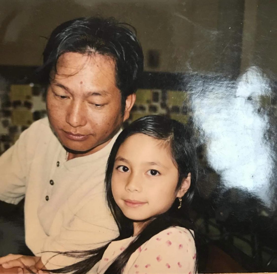 angel_kieu_'s tweet photo. My heart still hurts. Still doesn’t feel real. But I know I’ll see you again someday, dad 🤍 Heaven is so lucky to have you. https://t.co/57HSxZERu1