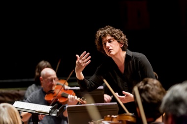 📢 <a href="/BSSinfonia/">Bishop's Stortford Sinfonia</a> perform with Tom Caldecote (clarinet) 📢 

Come and indulge is sublime music by #Elgar, #Mozart &amp; #Beethoven 

7pm Saturday 21st May at St John's Church #StanstedMountfitchet
 
concert-diary.com/concert/165114…