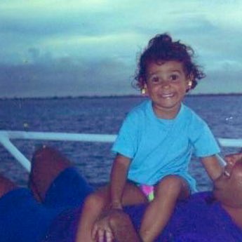 Alex Casar tweet media