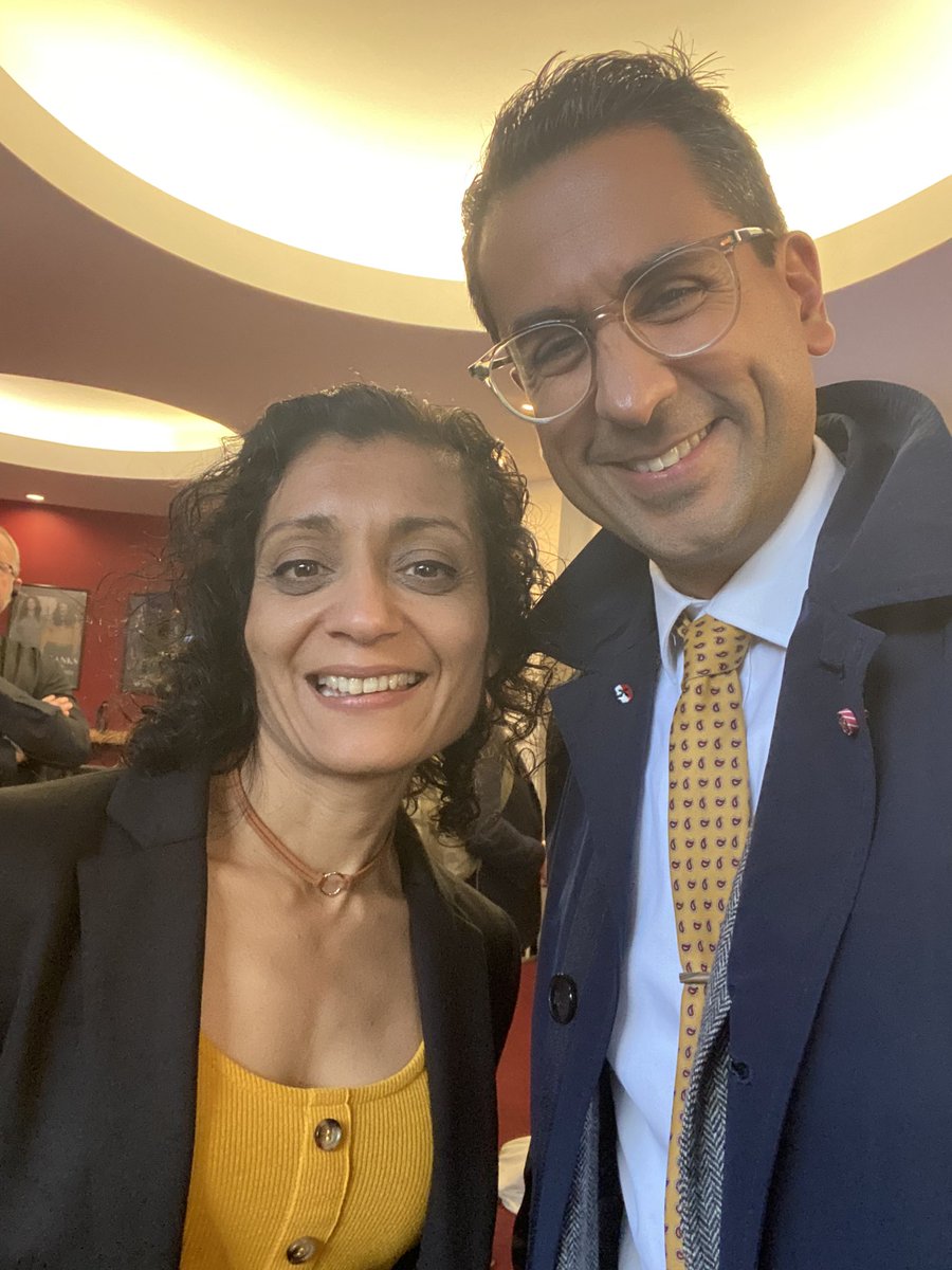 drcartersingh's tweet photo. The living legend that is @ShabaNabi emotively &amp; articulately presenting the lead motion on behalf of @AvonLMC on GP #corehours to improve patient care &amp; GP wellbeing at #LMCConf @yorkbarbican @BMA_GP @TheBMA @rcgp @LondonwideLMCs @Kent_LMC @NottsLMC @Wrighto74 @CNagpaul https://t.co/01jJtx8zm2