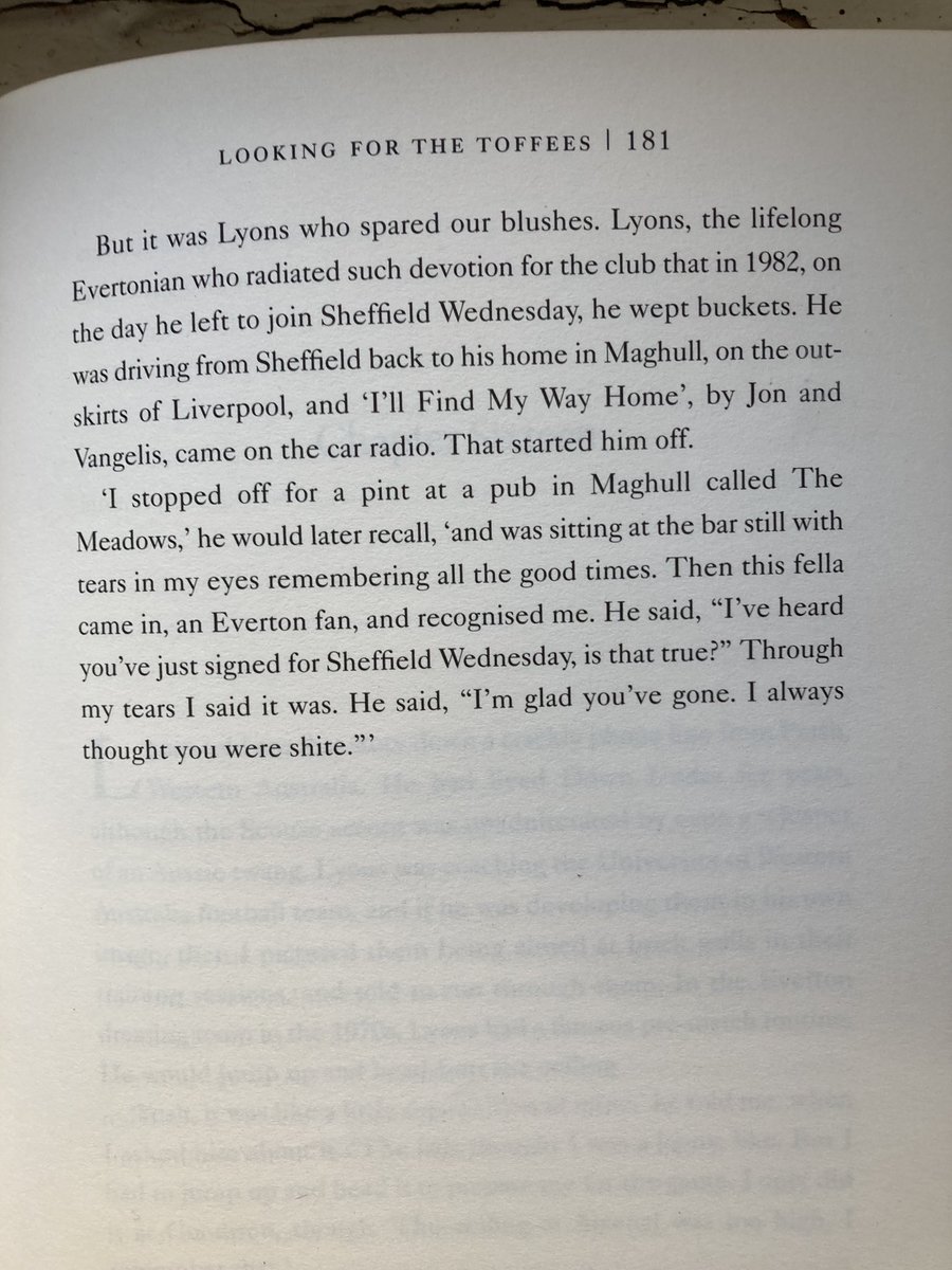 vinerbrian's tweet photo. So saddened to hear about Mike Lyons’ dementia diagnosis. Loved interviewing him for my book Looking For The Toffees. He told me this story with perfect timing and self-deprecation … https://t.co/TfgE6236D3
