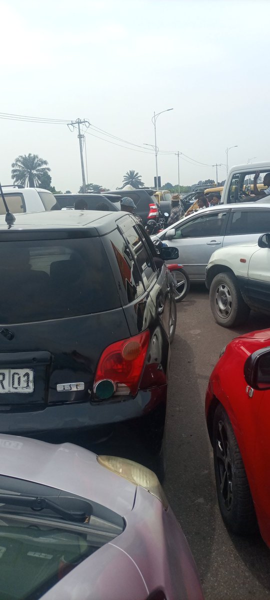 Urbaniste Kyana Basila Joel tweet media