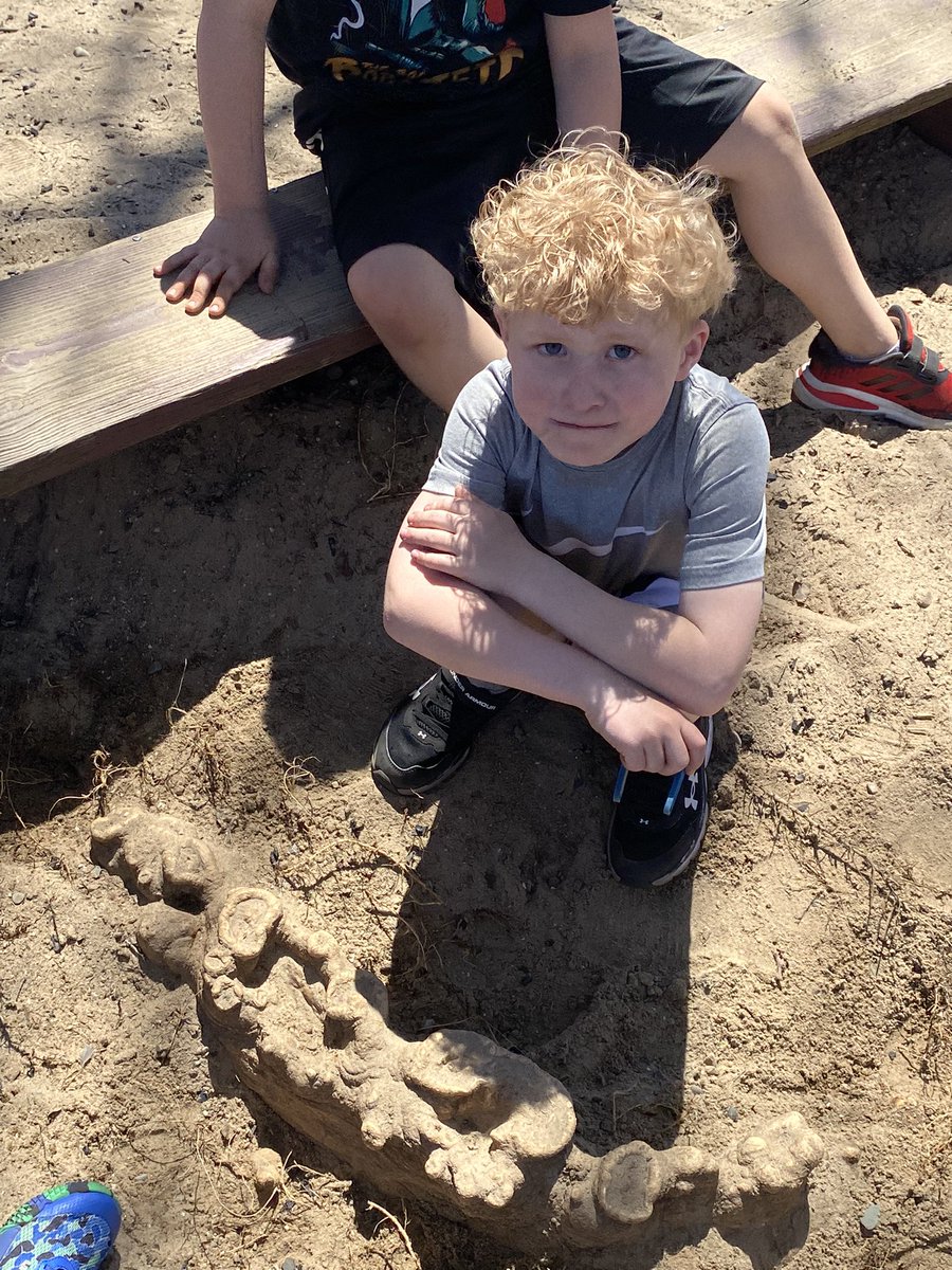 Beth Bini tweet media