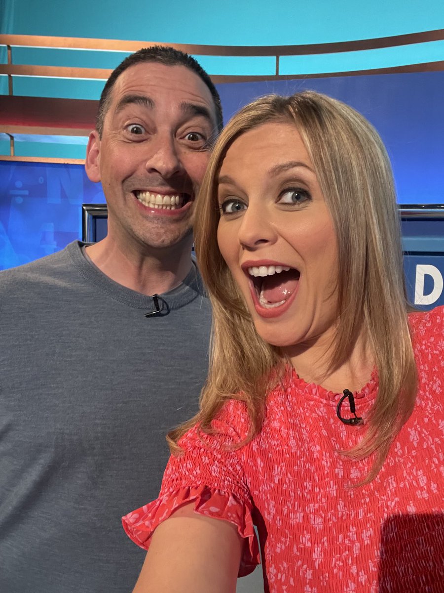 Guess who’s back, back again. ⁦Colin’s back. Tell a friend! ⁦<a href="/ColinMurray/">colin murray</a>⁩ 🥳