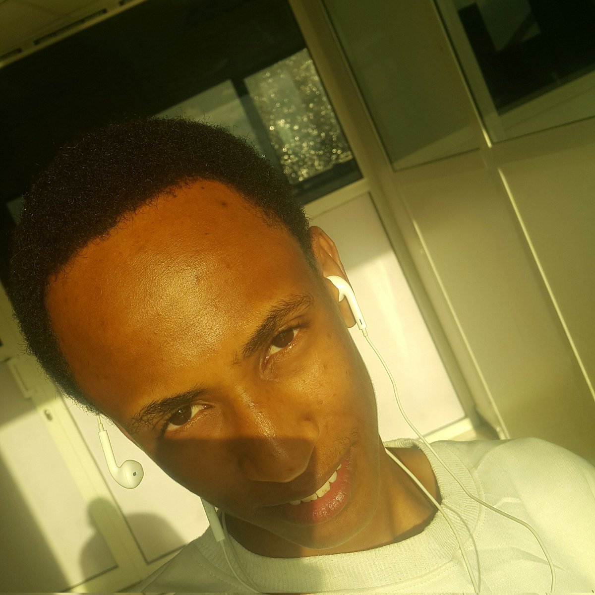 YudathadeiP's tweet photo. #NewProfilePic https://t.co/GHW3Lpr3wk