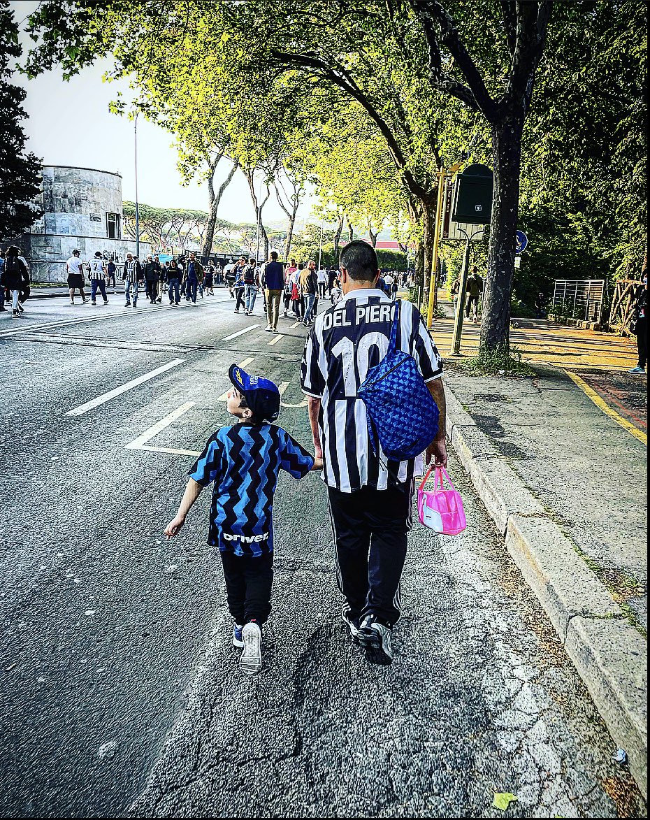 FBiasin's tweet photo. Belli. 

#DerbydItalia #JuveInter #CoppaItalia https://t.co/qfZgIJXP8t