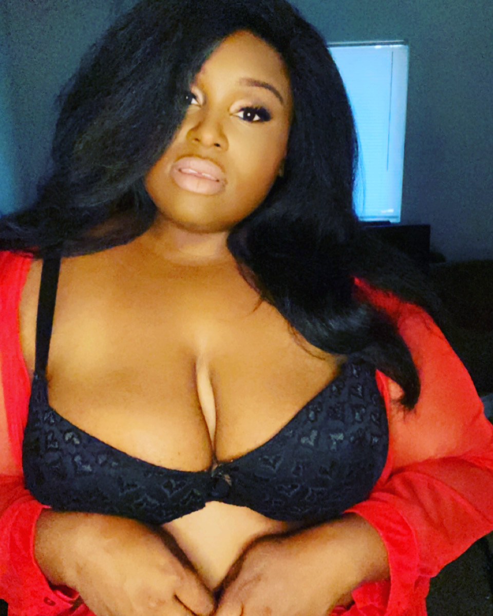 QueenCoco_'s tweet photo. Back at it again #bbwbootylicious #pretty #newtwitter https://t.co/2lDu1bHAEI