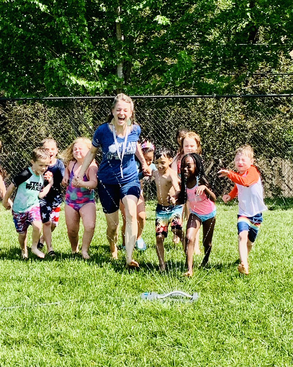 BulldogKdg's tweet photo. This is how we K! @BulldogKdg @BriarwoodElem https://t.co/bZmpDOkzzX