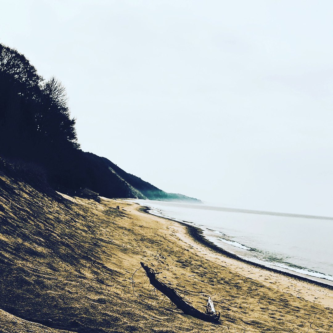 thrubailslens's tweet photo. Pier Point Beach - Lake Michigan
#beachphotography #exploringmichigan #lakemichigan #loveourlakeshore #pierpoint #puremichigan https://t.co/lnNX19ySxR