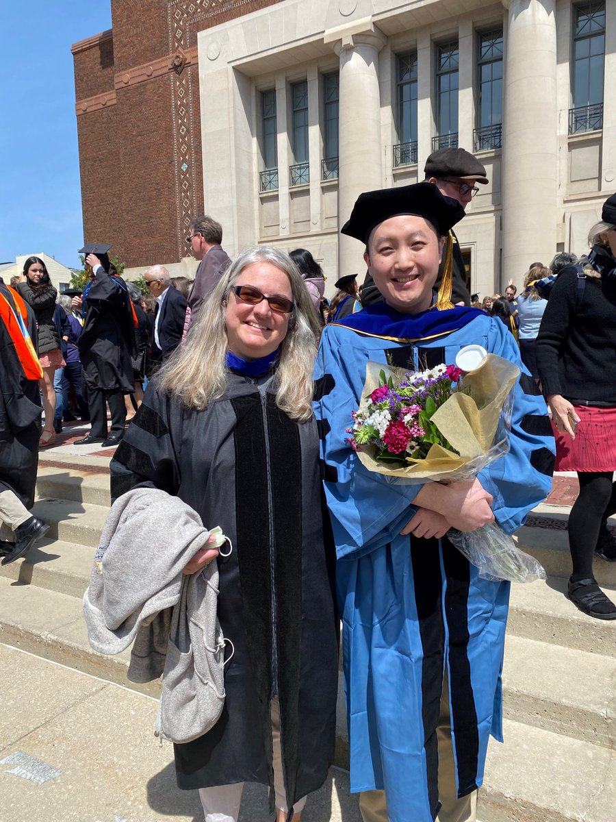 Congrats to Dr.'s Dawid &amp; Wang. Dr. Wang perfomed his PhD work in Dr. Dawid's lab &amp; was just awarded his MD, PhD last week after completing the medical school portion of his training! 🎓🩺📚🥳 #mdphd #goblue #dawidslab #facultyshoutout #medschoolshoutout