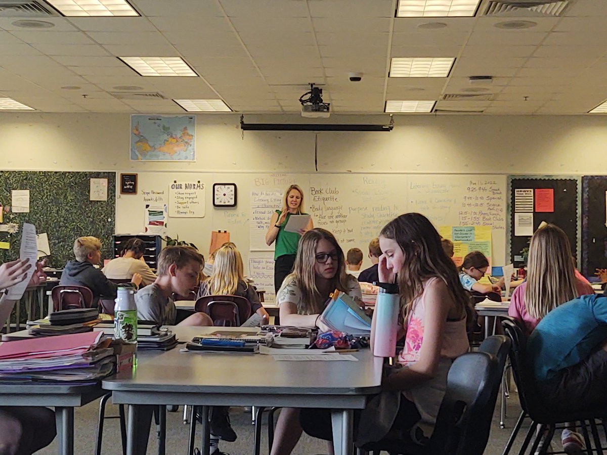 Forest Hills Eastern Middle School tweet media