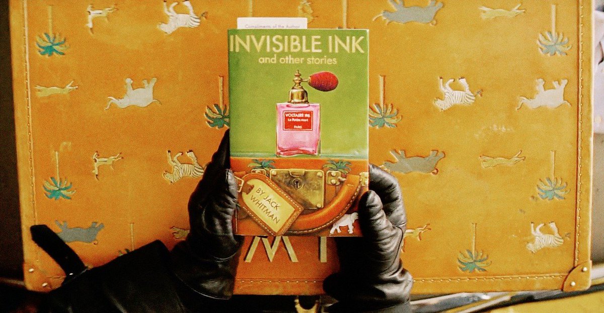_Cinefilos_'s tweet photo. Los libros de Wes Anderson. https://t.co/ZEShjeS6GF