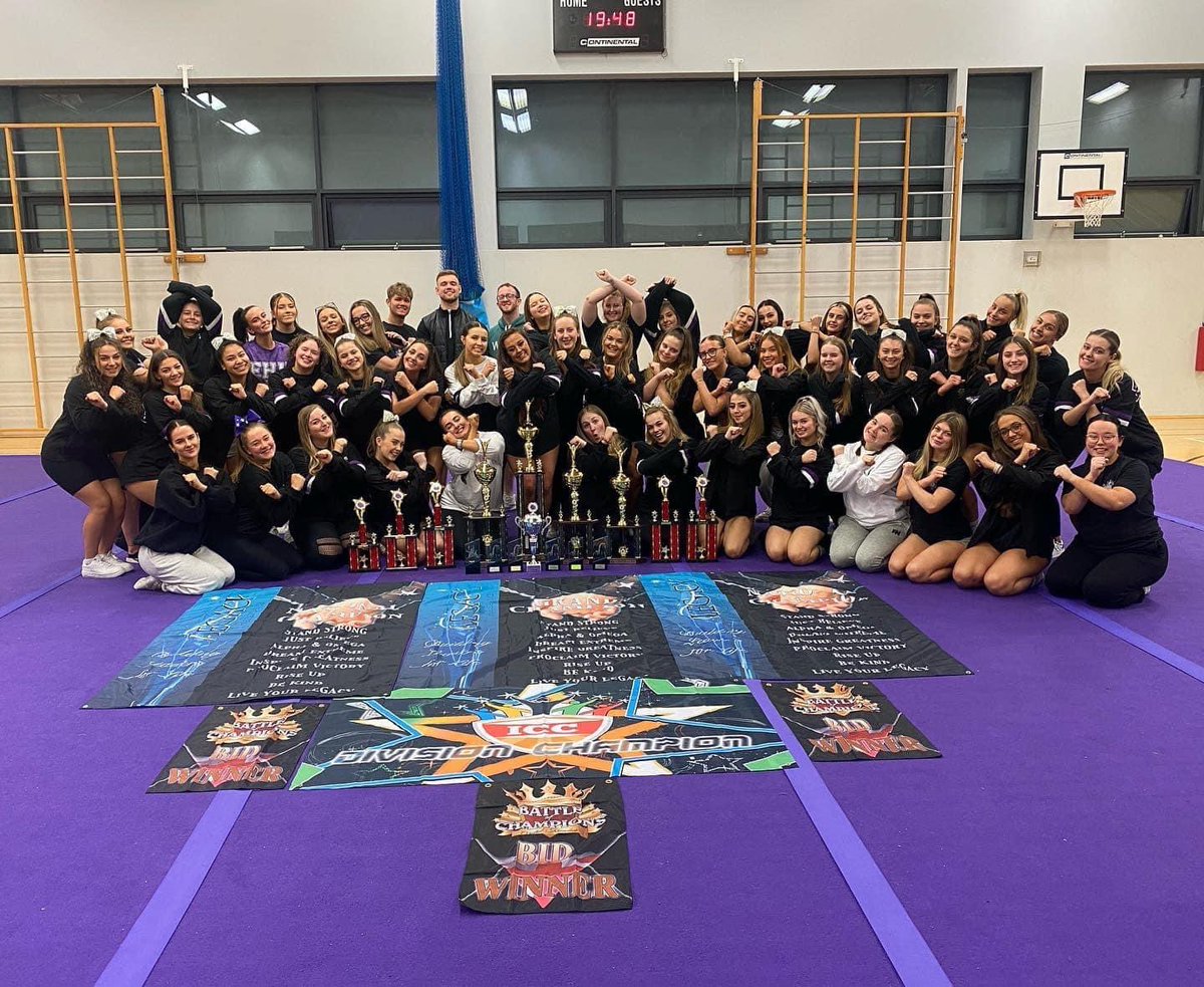 MissEDavin_EHU's tweet photo. The most incredible season 💜 #universitycheerleading https://t.co/ULjawRwIMB