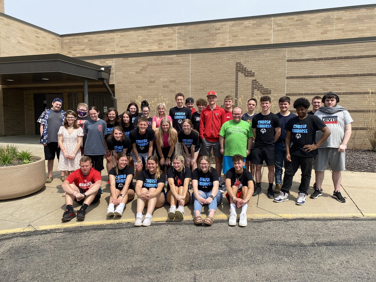 THANK YOU <a href="/TiffanyFinch16/">Tiffany Finch</a> and Leadership for a great end of the year celebration! Your kindness means a lot yo myself and my students.