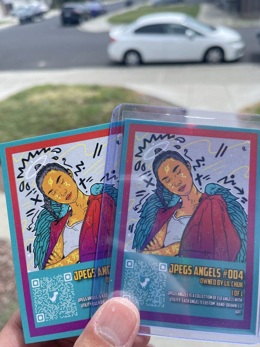 Jayhoangdesigns's tweet photo. The artwork is crazy by @jpegsfnf and card printed for a customer. Definitely one of my favorite designs so far. #NFT #NFTCommunity #nftdisplay #artwork https://t.co/yIG7lQ5PTC