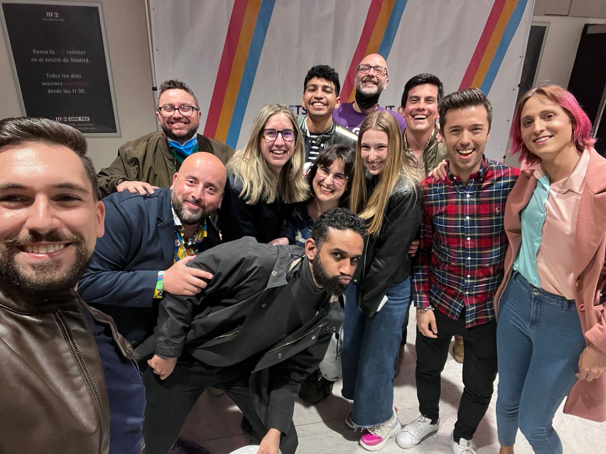 📽️ Ayer en el LGBT+ Film Festival de Polonia se proyectó por primera vez desde su estreno en Madrid #BetterDays  y, no os vamos a mentir, además del orgullo que sentimos, también tenemos envidia 💔

Nos consolaremos con este bello recuerdo que esperamos repetir pronto 🤩