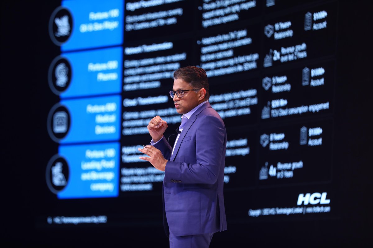 hcltech's tweet photo. .@shetty_s, Chief Growth Officer, Americas, LSH, took the stage to showcase stories of how transforming the digital foundation of our clients across Pharma, Medical Devices, Healthcare and more, enabled their business to focus on strategic innovation. 
#HCLAccelerate https://t.co/T4zBsZ6AKT