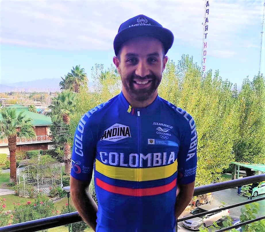 <a href="/yeison1593/">Yeison Alejandro Rincon</a> ya se vistió con los colores patrios, para el Panamericano 2022 de San Juan (Argentina). Orgullosos de nuestros ciclistas del <a href="/Team_SuperGIROS/">TeamSuperGIROS Alcaldía de Manizales</a> <a href="/SuperGIROS_/">SuperGIROS Oficial</a> Alcaldía <a href="/CiudadManizales/">Alcaldía de Manizales</a> <a href="/GoberCaldas/">Gobernación de Caldas</a> SuSuerte.com <a href="/SecDeporteMzl/">Secretaría de Deporte</a> <a href="/secdeporcaldas/">Deporte Caldas</a>