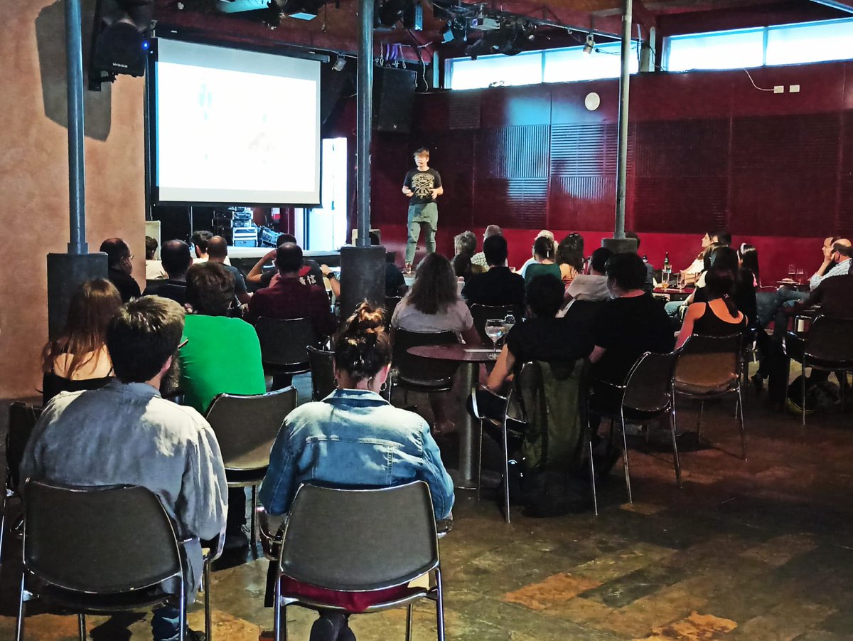 Miquelcastro's tweet photo. #pint22lle #Pint22ES #PintOfScience2022 #PintOfScience https://t.co/0fdLkY4T9X