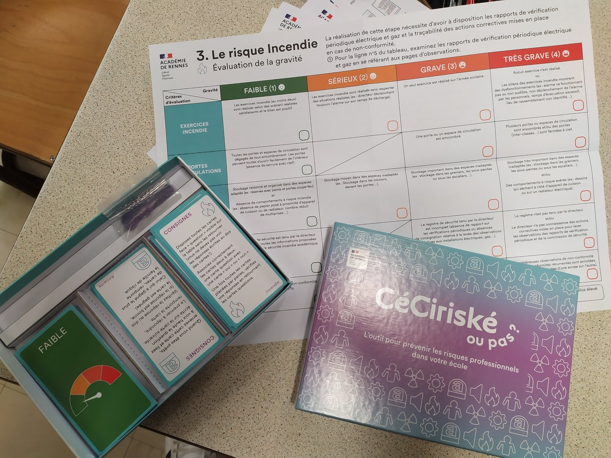 Yann_Ty_Coz's tweet image. Formation des directeurs.trices de la circonscription #BrestIroise ➡️"Gérer la sécurité dans les écoles"
🔹Une responsabilité collective
🔸Études de cas 
🔹Découverte de l'outil académique @acrennes "CéCiriské"
🔸Sensibilisation,évaluation et prévention des risques professionnels