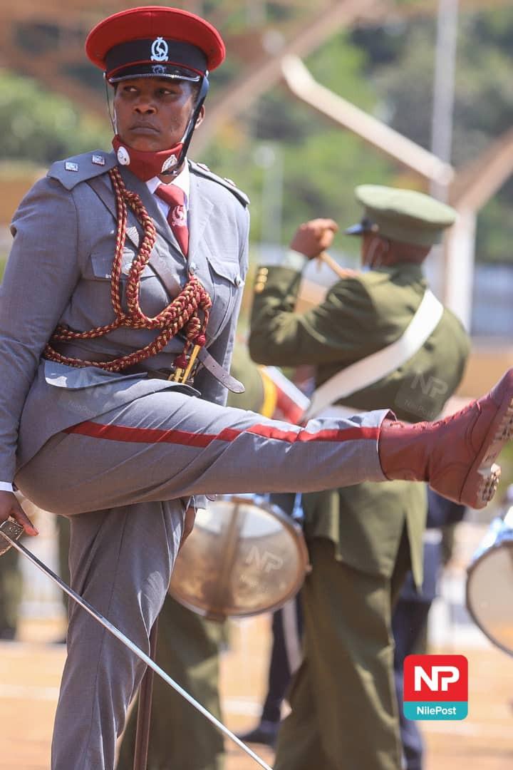 AidenOwa's tweet photo. This Afande makes you join 🖖 #ugsecurity https://t.co/W2cf7aYMNt