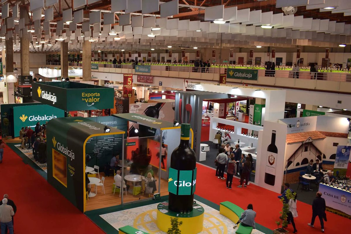 ADIEX_Albacete's tweet photo. #ExportaTuValor Globalcaja está presente en una nueva edición de FENAVIN, acompañando a bodegas y a cooperativas y favoreciendo acuerdos comerciales para traducirlos en oportunidades de negocio https://t.co/5K50JmlYBU Por @SomosGlobalcaja https://t.co/iqacqa5QE4
