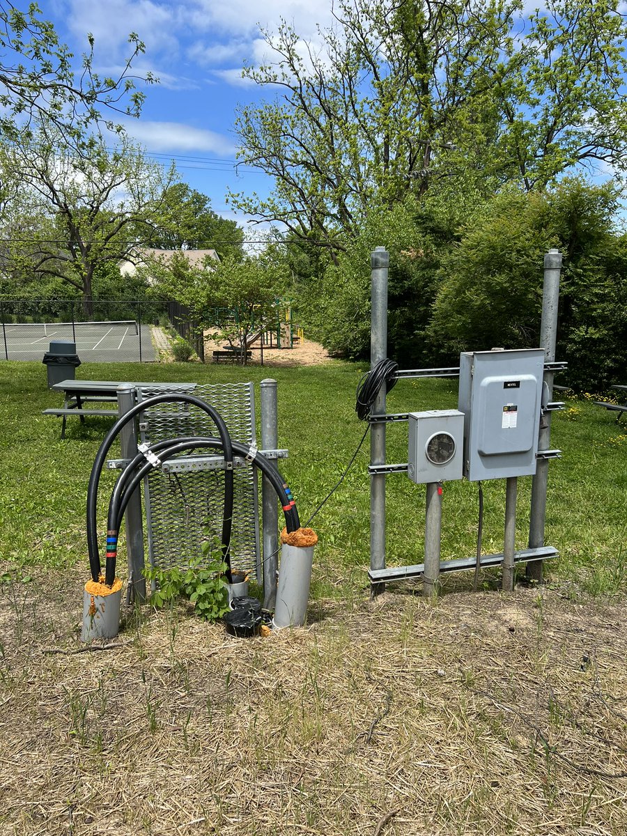 CNNickyb's tweet photo. @DominionEnergy I’ve reached my breaking point. We have been calling to get this removed for months. To what end, do I need to explain to Dominion that we open up our property to children in less than 2 weeks, is this not a hazzard? https://t.co/nxW3ZMAQCF