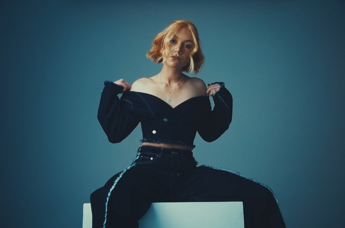 𝐁𝐚𝐝 𝐅𝐨𝐫 𝐌𝐲 𝐇𝐞𝐚𝐥𝐭𝐡 is my way of describing the ups and downs of a relationship, when you’re too honest with each other, fighting over the little things, not knowing if you should take a break or break up. Out everywhere on Friday 13th 🖤📷: Sondre Mjåland