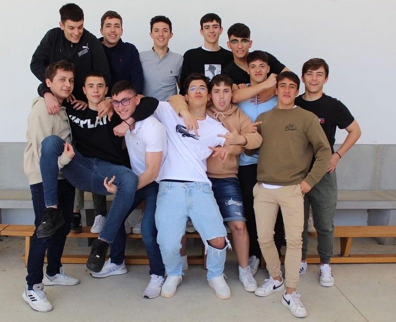 marti_neet's tweet photo. 🚨MÀXIMA DIFUSIÓ🚨 
Dissabte 21 a les 18:00
GITANETA FC vs BATX FC
a.k.a RAMIS vs CAP DE LLEVANT
Estadi Ses Canaletes (Sant Lluís)
rt i like. volem tot Maó de públic. evento del año https://t.co/0PJFQm0qX7