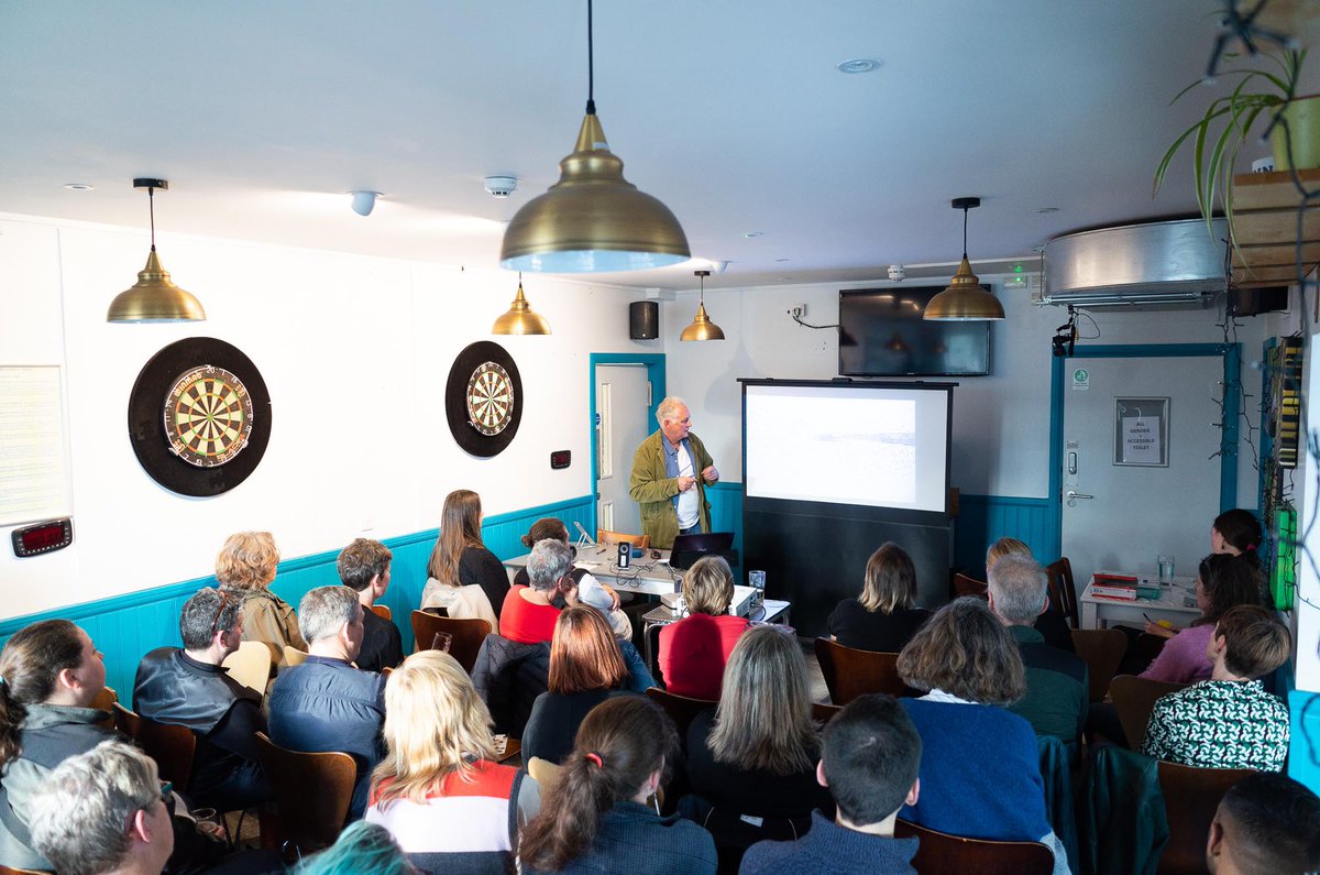 thebevy's tweet image. We’ve just had the first in our new series of Brains at the Bevy talks. We love this partnership with @cuppbrighton and @uniofbrighton !

The next on June 1st could not be more timely, it’s on the Energy Crisis. Free tickets, so get ‘em now!

ticketsource.co.uk/university-of-…