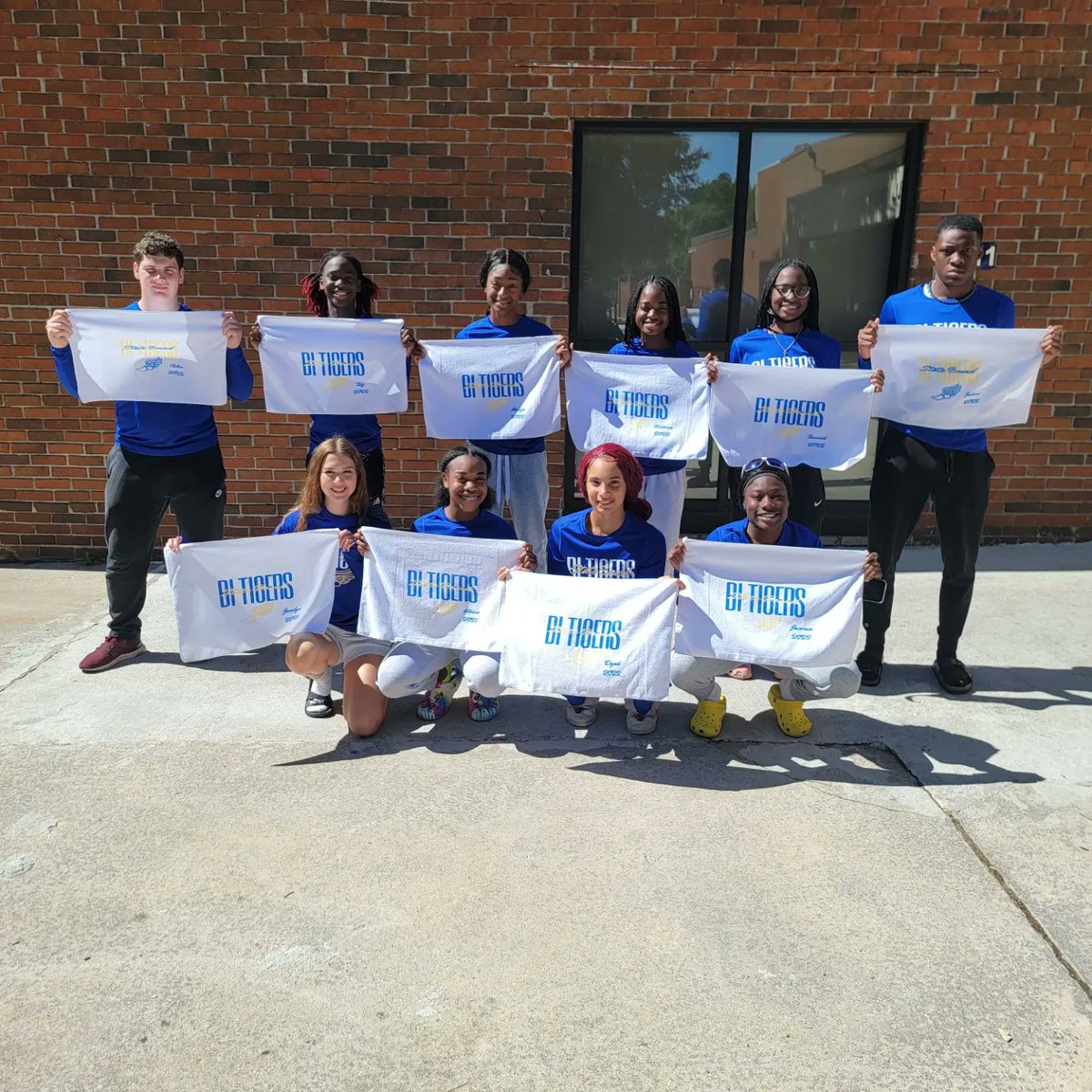 goonsquad6's tweet photo. State Championship bound with our track team! @TPF_thewrite1 https://t.co/sql3Pwa2eS