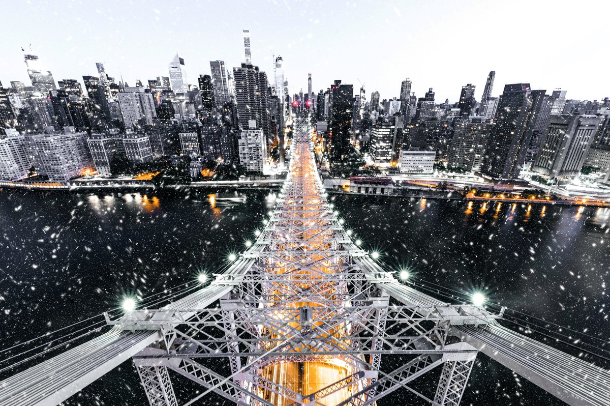 DrifterShoots's tweet photo. Exploring New York City https://t.co/xwLKJRdPsE