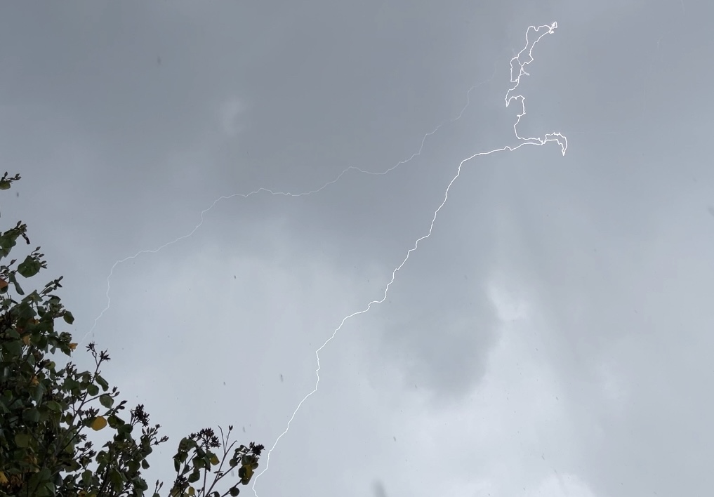 DontProbably_K's tweet photo. @NFTLover34 Hi there!Perhaps you could check out my collection 3_lightning_bolts.
https://t.co/5s3VuA8Zp5
#NFTs  #photography #LightningStrikes #lightningstrikezz #OpenSeaNFT #blockchain #Creator #Ethereum #nft #nftcollector #nftcommunity #ethereum  #crypto #cryptocurrency #cryptophotography https://t.co/hQdzyWSpCI