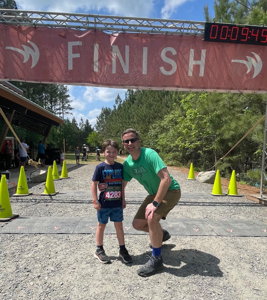 Cjeige's tweet photo. Spent last 2 weekends in my 40s running 2.5 trail races @USNWCTuckFest Trail 1/4 marathon &amp; 1k Kids Run (Jake’s 1st race); Grayson Highlands trail 1/2 marathon. 20 miles &amp; 3,300’ of elev. gain, guess I’m ready for my next decade of adventures.
#49andstillmoving
@BenEige @runbum https://t.co/VBzS1RPuiG