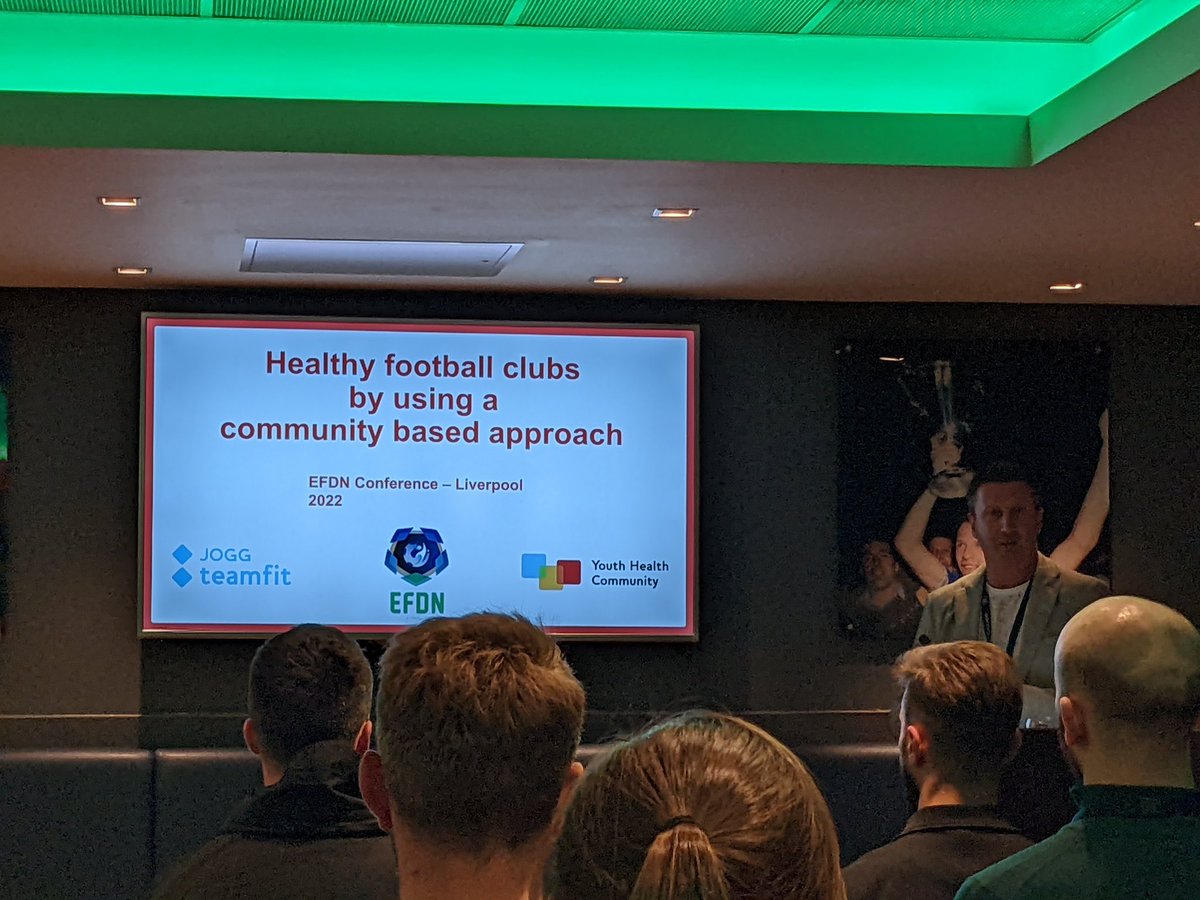 fox_damon's tweet photo. Great experience at my first @EFDN_tweets Conference. Loved meeting so many of you & the great work your clubs #communitytrusts & #foundations are doing around #europe. Thanks to #EFDN staff for the hospitality #EFDNConference #Morethanfootball https://t.co/o59SsNgiKS