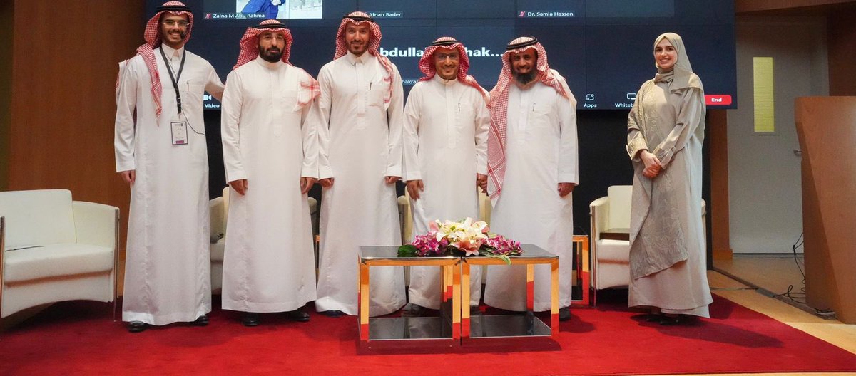 psu_law's tweet photo. مقتطفات من أول مسابقة تحضيرية على مستوى المملكة لمنافسة #التحكيم #التجاري التي تضمنت على ٢٤ جلسات ترافع من قبل فرق ومحكمين من مكاتب مرموقة، ورش عمل، ولجنة نقاش خبراء

#جامعة_الأمير_سلطان https://t.co/C1owEvRKAt