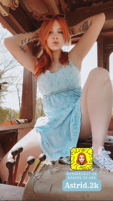 Snap me 👻 https://t.co/ytjtkPmhtf