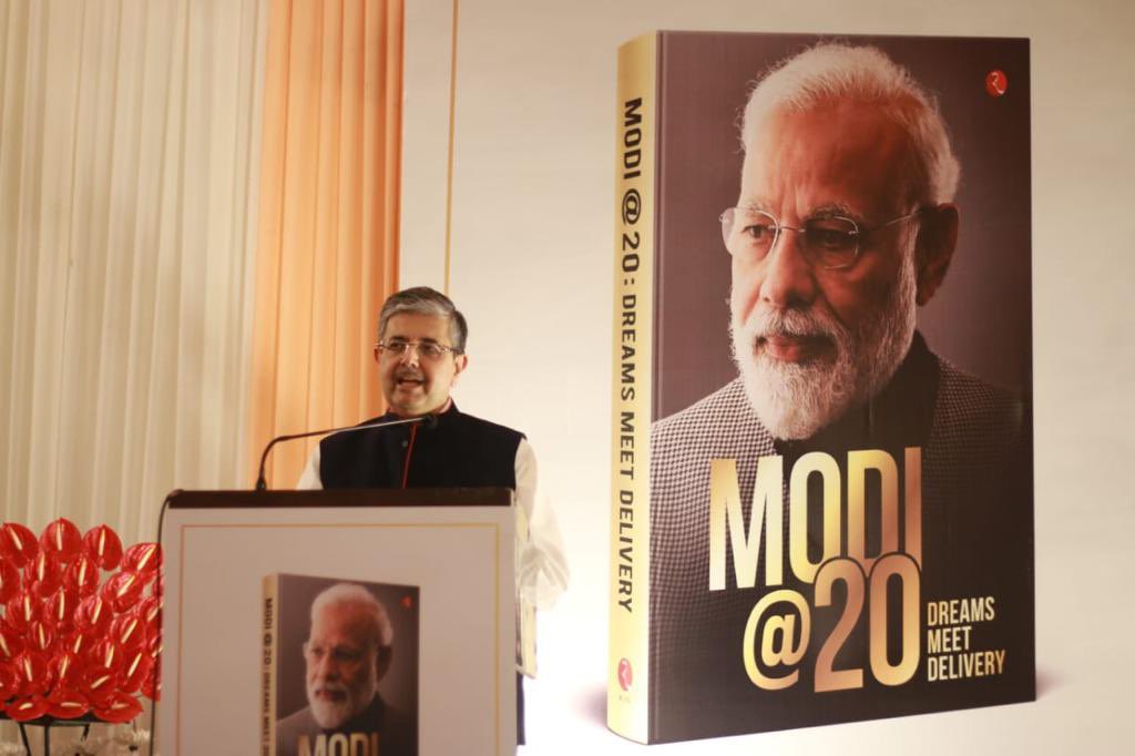 HardeepSPuri's tweet photo. Lakshmi &amp; I were privileged to host some of our most distinguished friends, including some very accomplished contributors to the book, who have in their own unique way documented the incredible journey of an exemplary leader even as it continues into the future. https://t.co/7LfSQADcyn